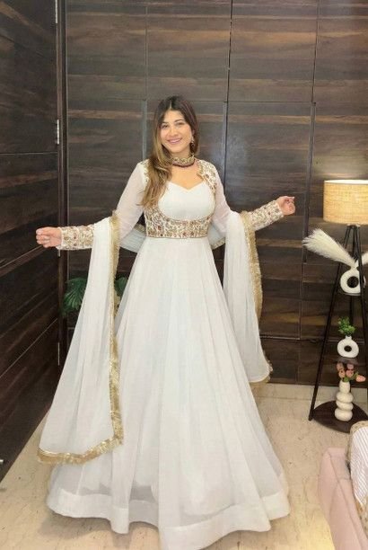 ISRL Enterprise Georgette Kurta Pant Dupatta Set