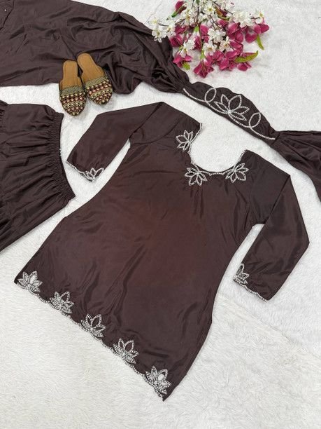 ISRL Enterprise Embellished Kurta, Salwar & Dupatta Set
