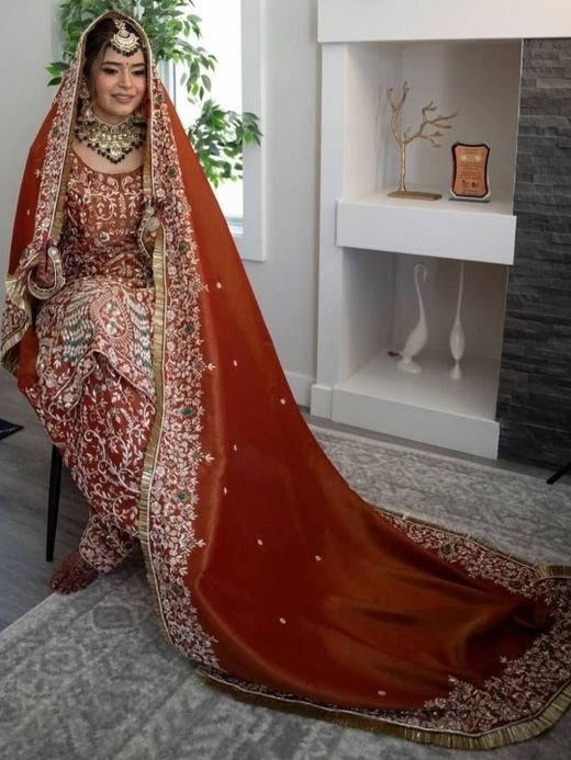 ISRL Enterprise Embroidered Kurta with Trousers & Dupatta